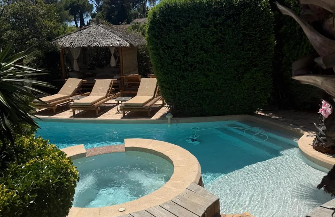 Villa St Jean SUITE Romantique-1